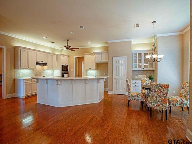 2206 Kennebunk Lane, Tyler, TX 75703