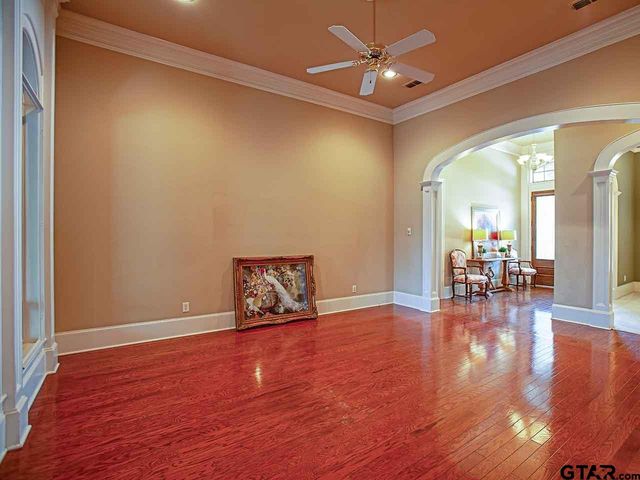 2206 Kennebunk Lane, Tyler, TX 75703