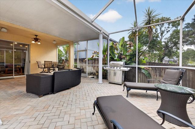 11115 AVERY OAKS DRIVE, Tampa, FL 33625