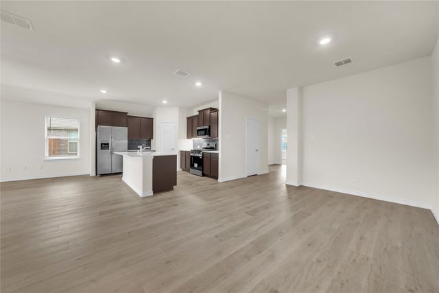 2044 Hearn Drive, Royse City, TX 75189
