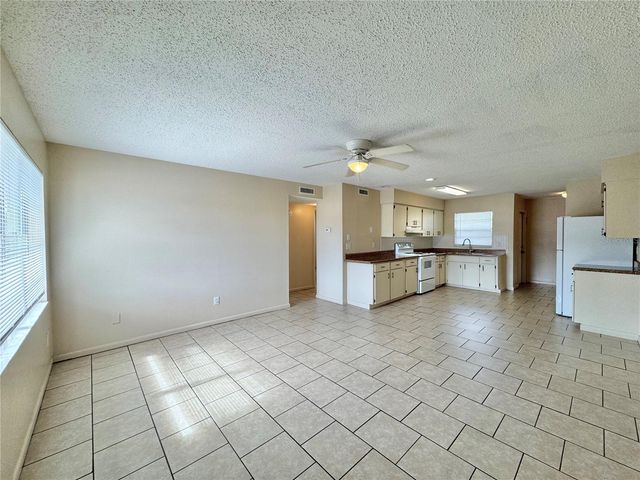 2540 ELM AVENUE, Lake Wales, FL 33898