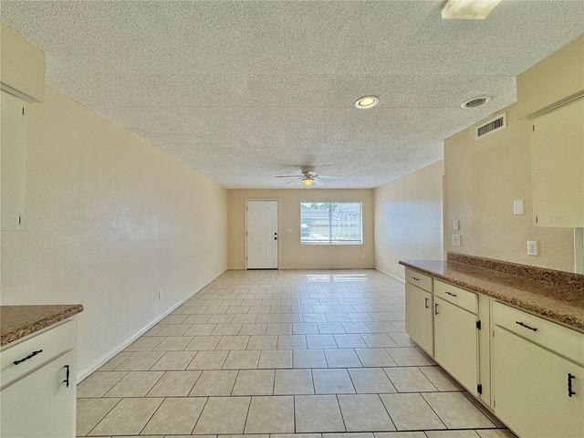 2540 ELM AVENUE, Lake Wales, FL 33898