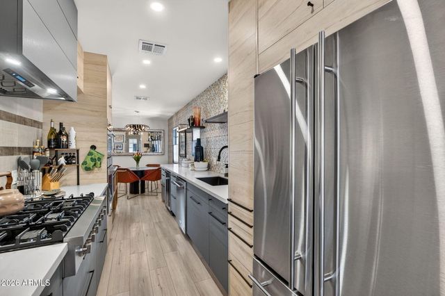 938 W Portland Street, Phoenix, AZ 85007