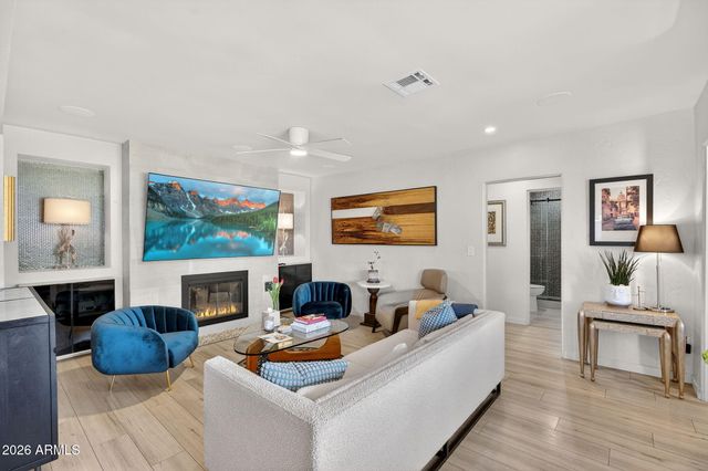 938 W Portland Street, Phoenix, AZ 85007