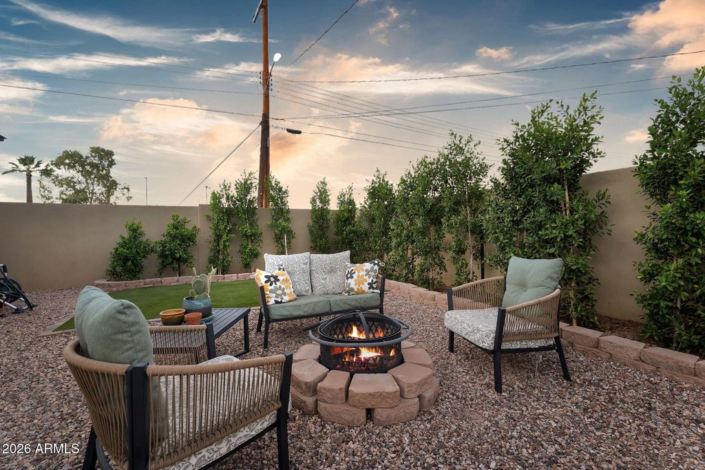Image 55 of property listing at 938 W Portland Street, Phoenix, AZ 85007