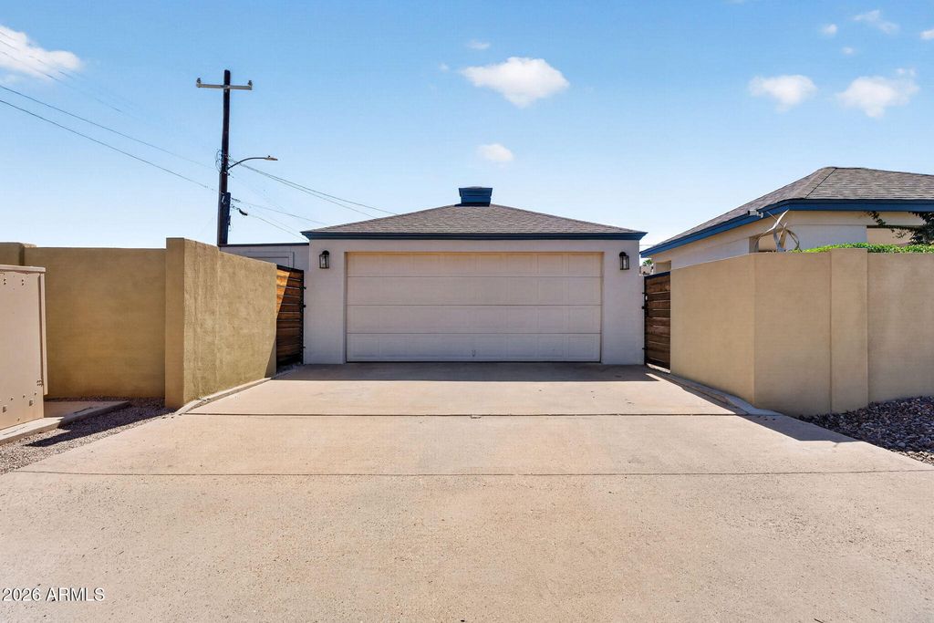Image 56 of property listing at 938 W Portland Street, Phoenix, AZ 85007