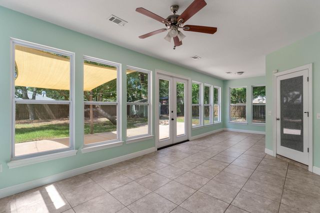 6882 Brocado Court, Navarre, FL 32566