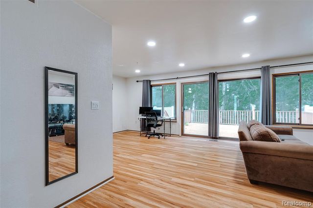 22857 Cranbrooke Drive, Novi, MI 48375