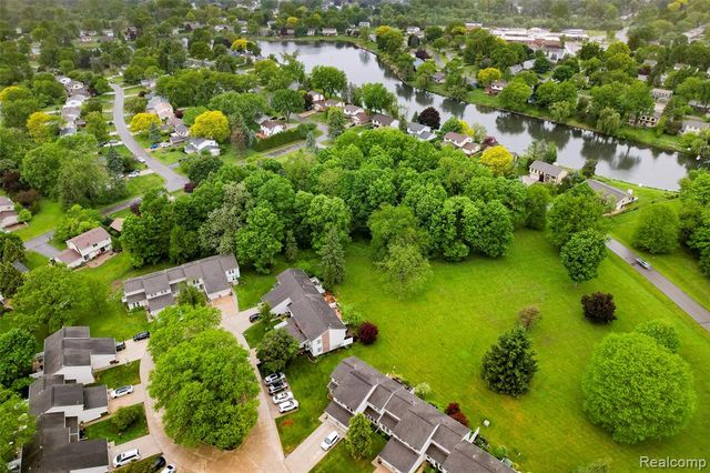 22857 Cranbrooke Drive, Novi, MI 48375
