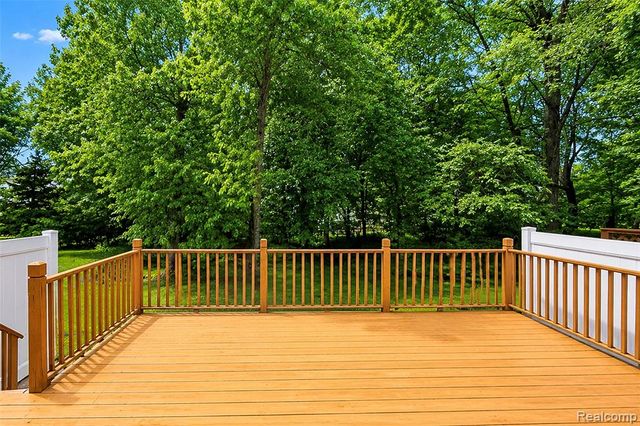 22857 Cranbrooke Drive, Novi, MI 48375