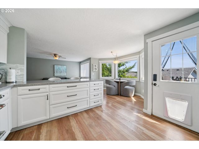5516 Nw 180TH Pl, Portland, OR 97229