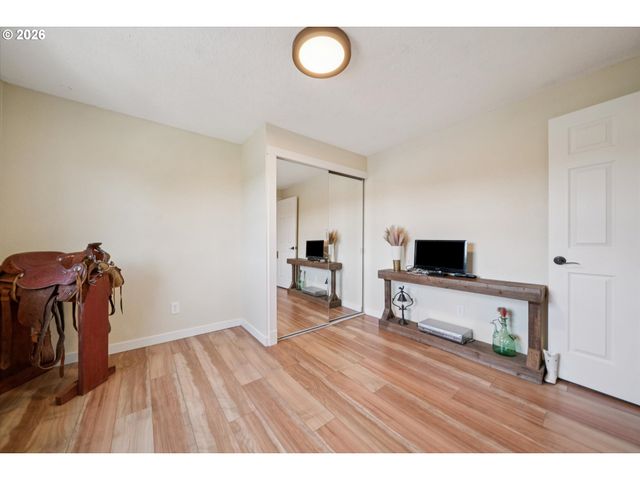 5516 Nw 180TH Pl, Portland, OR 97229