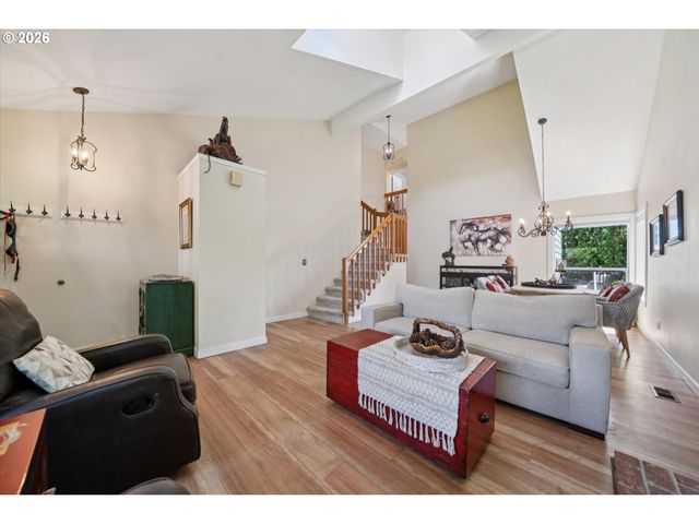 5516 Nw 180TH Pl, Portland, OR 97229
