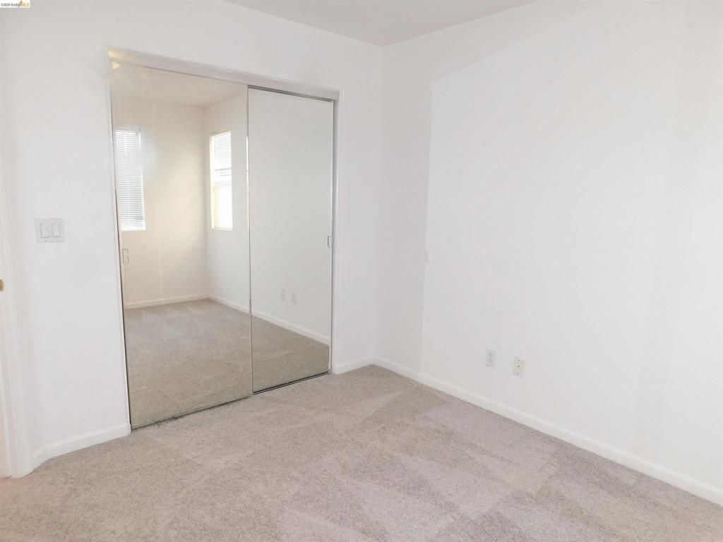 Image 11 of property listing at 639 Heritage Cir, San Lorenzo, CA 94580