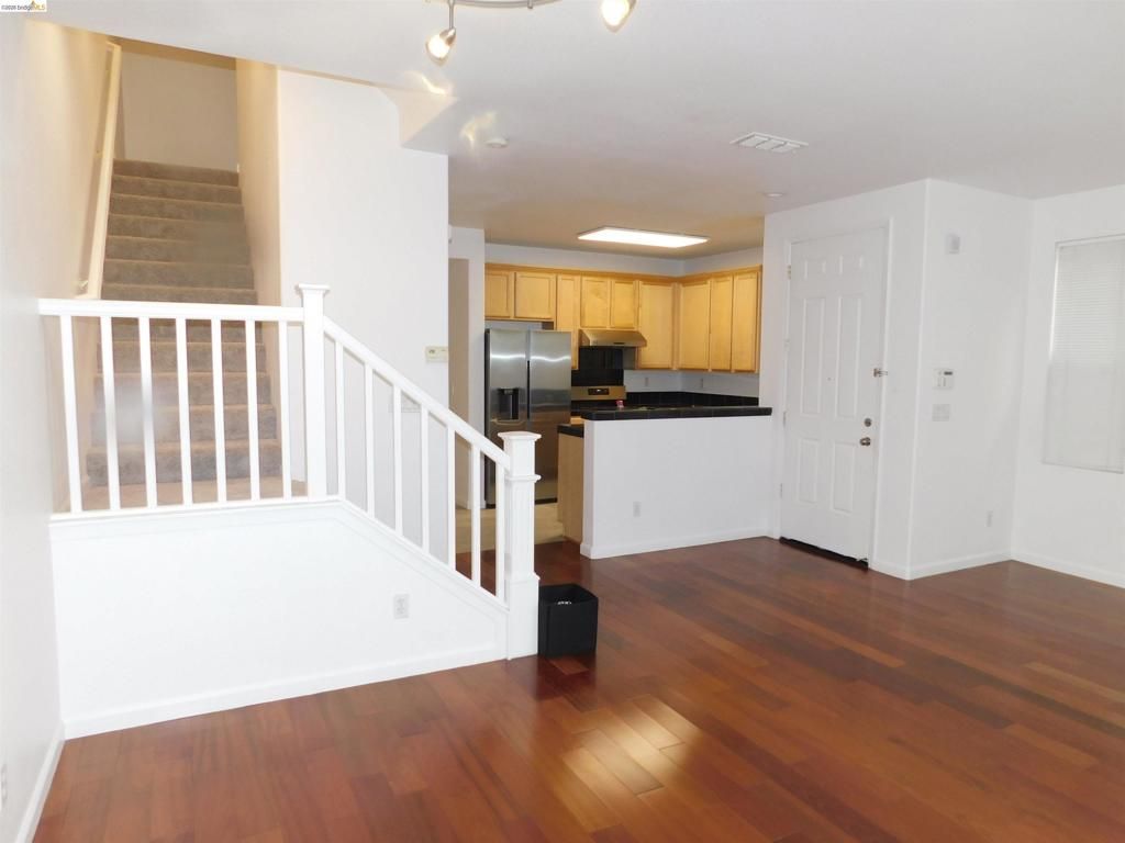 Image 3 of property listing at 639 Heritage Cir, San Lorenzo, CA 94580