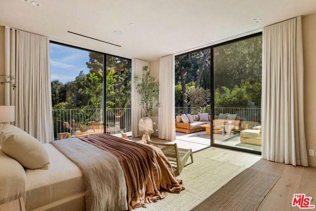 2267 Betty Lane, Beverly Hills, CA 90210