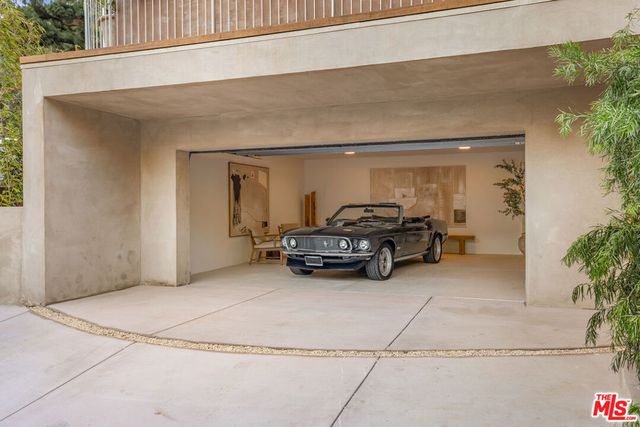 2267 Betty Lane, Beverly Hills, CA 90210
