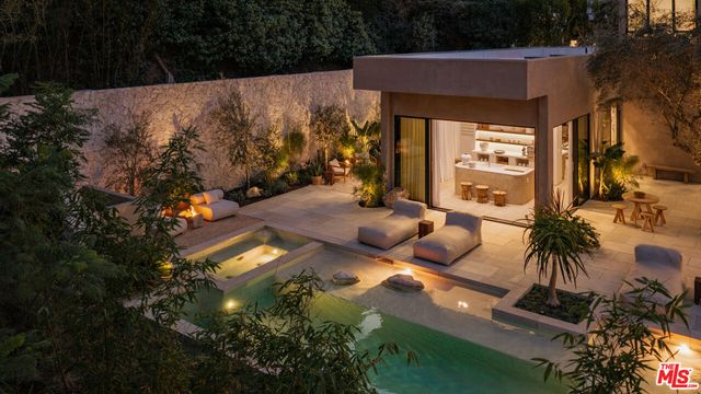 2267 Betty Lane, Beverly Hills, CA 90210