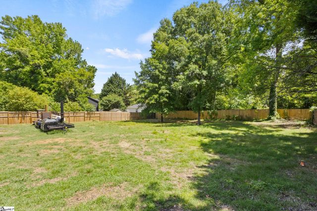28 Buena Vista Avenue, Greenville, SC 29607