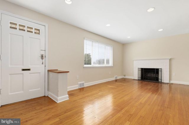 9614 DILSTON RD, Silver Spring, MD 20903