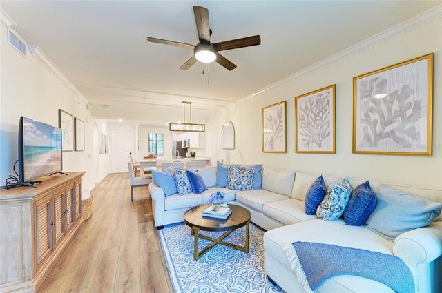 17520 GAWTHROP DRIVE 304, Bradenton, FL 34211