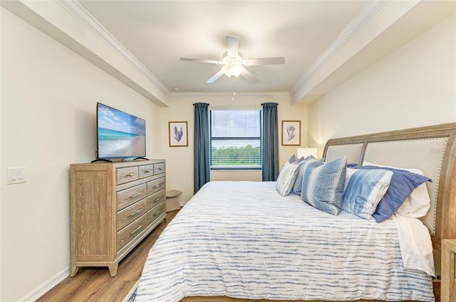 17520 GAWTHROP DRIVE 304, Bradenton, FL 34211