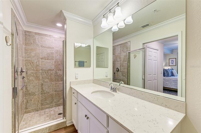 17520 GAWTHROP DRIVE 304, Bradenton, FL 34211