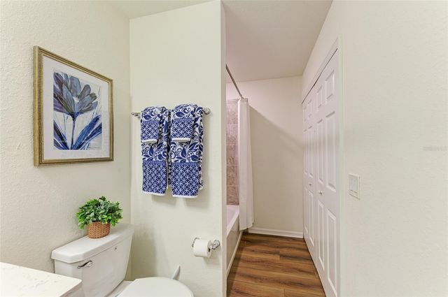 17520 GAWTHROP DRIVE 304, Bradenton, FL 34211