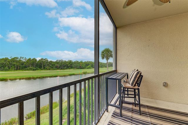 17520 GAWTHROP DRIVE 304, Bradenton, FL 34211
