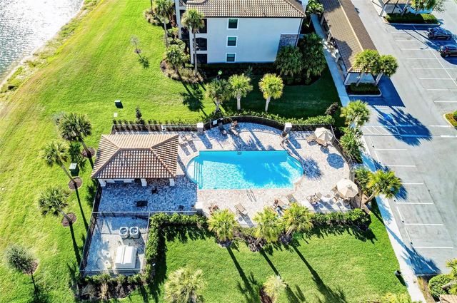 17520 GAWTHROP DRIVE 304, Bradenton, FL 34211