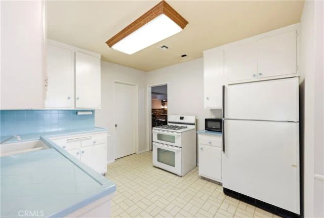 1235 E Eastwood, Anaheim, CA 92805