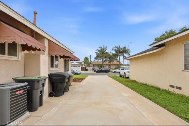 1235 E Eastwood, Anaheim, CA 92805