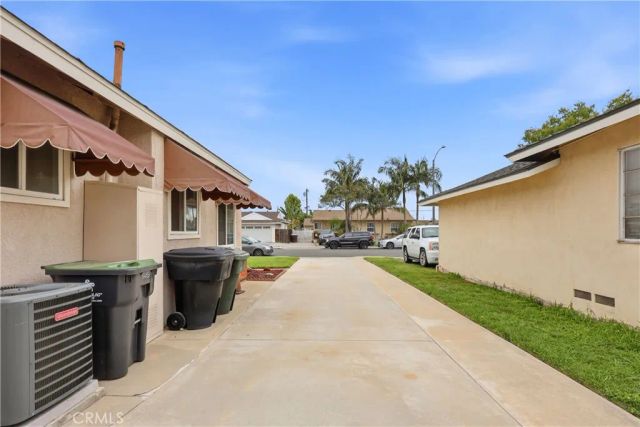 1235 E Eastwood, Anaheim, CA 92805