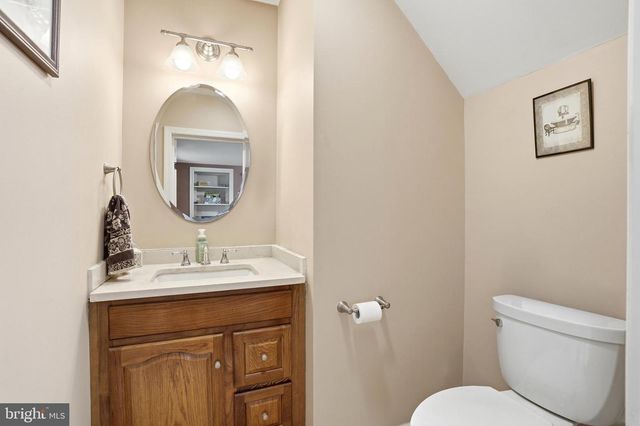 572 HALTEMAN RD, Souderton, PA 18964