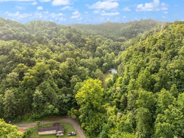 492 Sugar Camp Road, Booneville, KY 41314