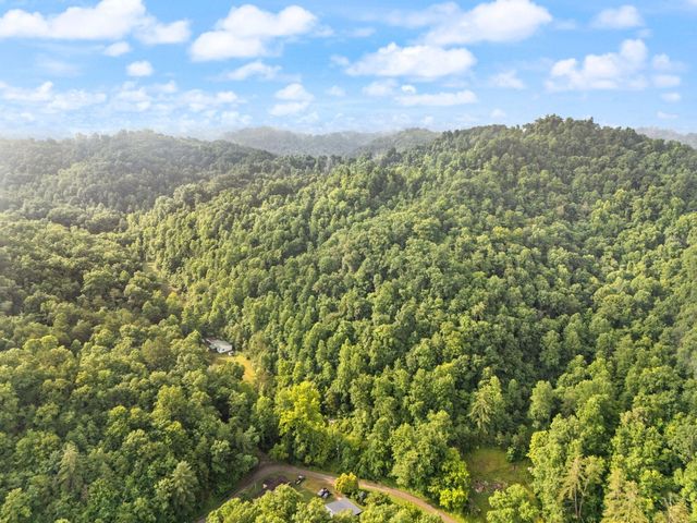 492 Sugar Camp Road, Booneville, KY 41314