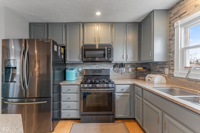 17975 E County Road 365 N, Hope, IN 47246