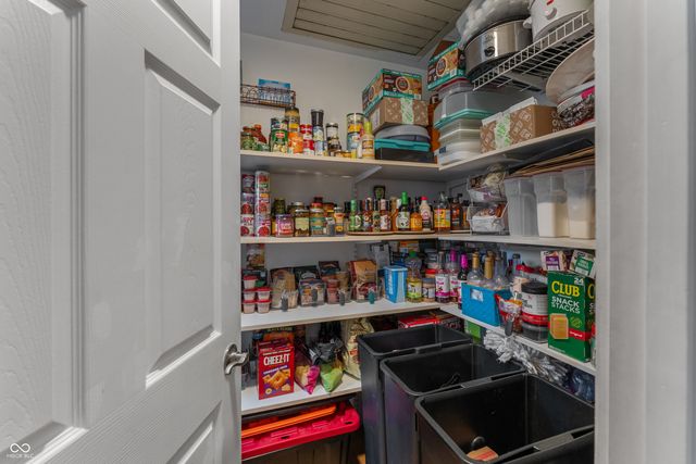 17975 E County Road 365 N, Hope, IN 47246