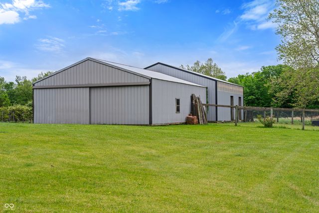 17975 E County Road 365 N, Hope, IN 47246
