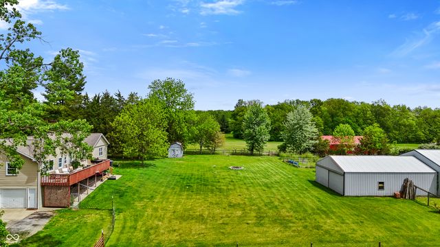 17975 E County Road 365 N, Hope, IN 47246