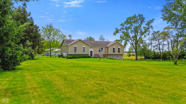 17975 E County Road 365 N, Hope, IN 47246