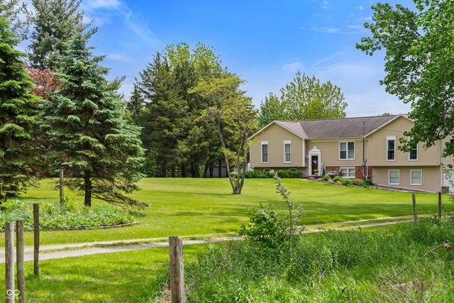 17975 E County Road 365 N, Hope, IN 47246