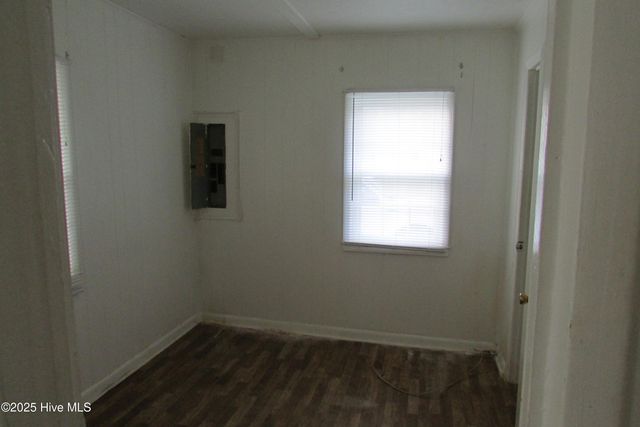714 Bunting Street, Clinton, NC 28328