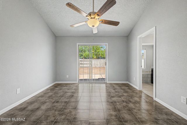 3262 W Avenida Manana, Tucson, AZ 85746