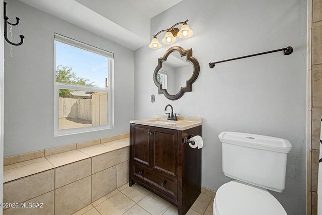 3262 W Avenida Manana, Tucson, AZ 85746