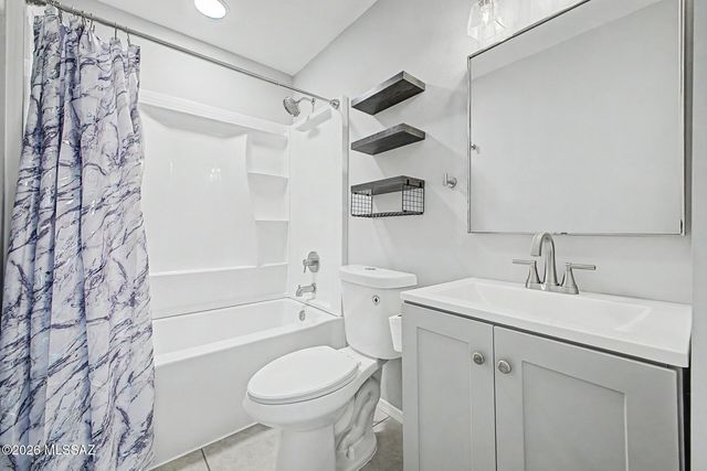 3262 W Avenida Manana, Tucson, AZ 85746