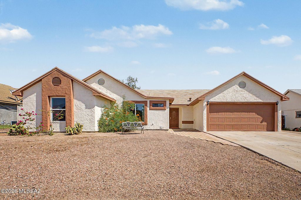 3262 W Avenida Manana, Tucson, AZ 85746