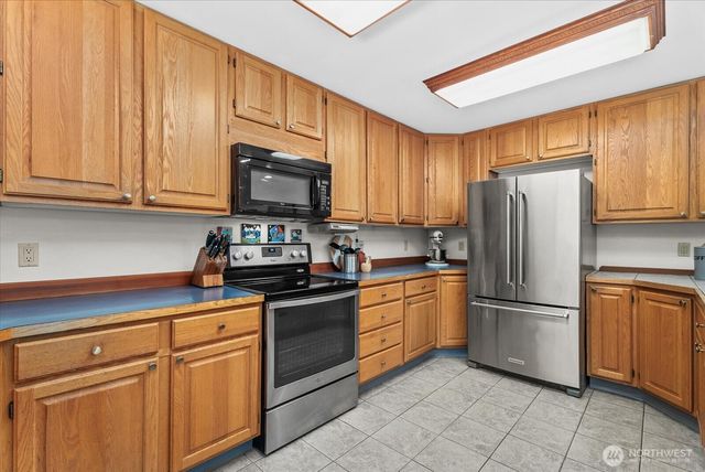19407 228th Avenue SE, Maple Valley, WA 98038