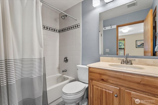 19407 228th Avenue SE, Maple Valley, WA 98038