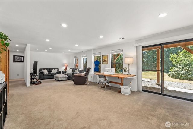 19407 228th Avenue SE, Maple Valley, WA 98038